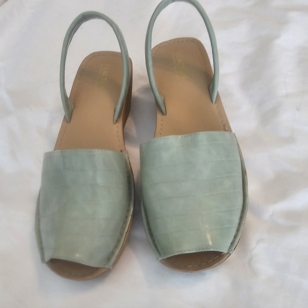 Kenneth Cole Reaction Mint Green Women's Sandals